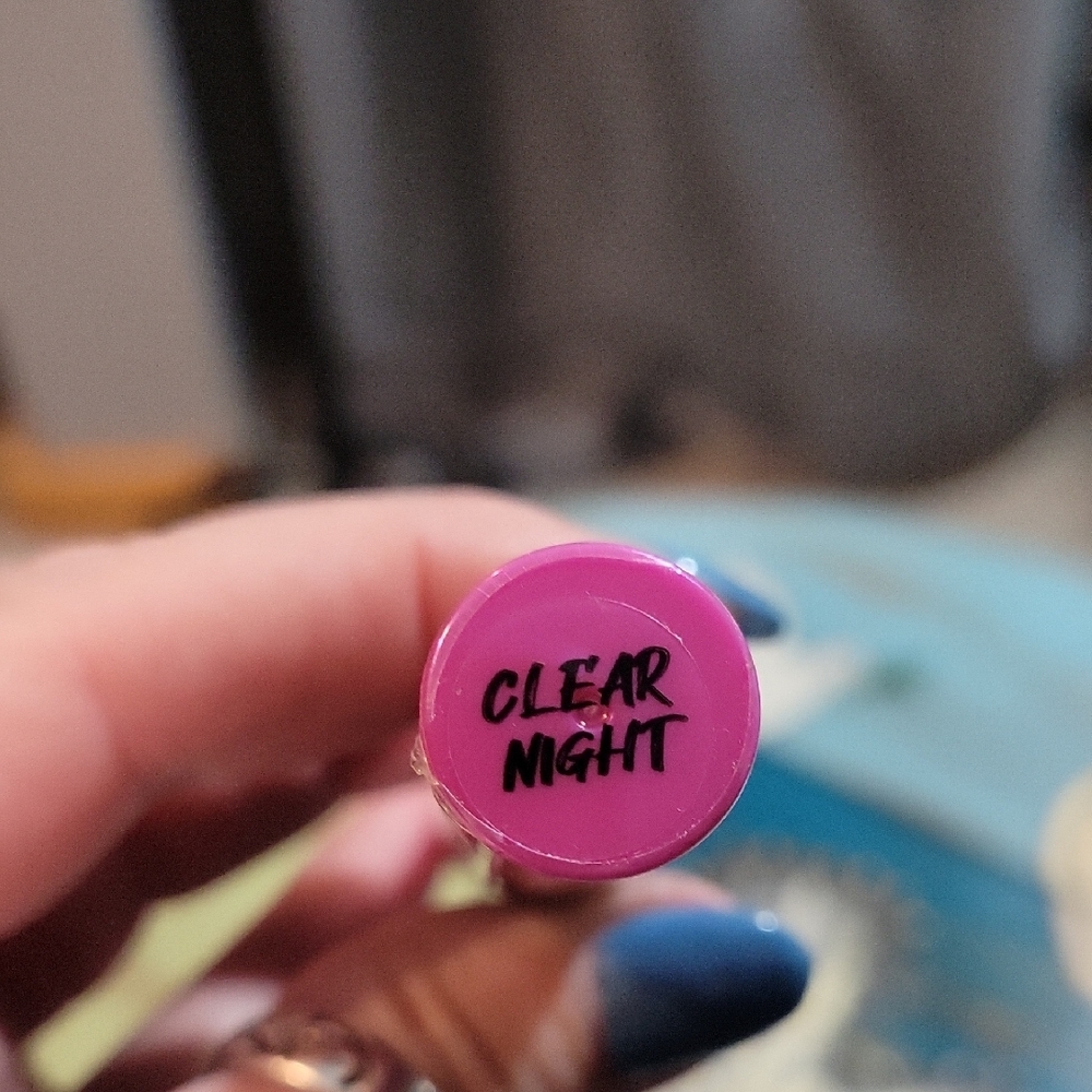 Revolution Lip Tint - Picture 2 of 3